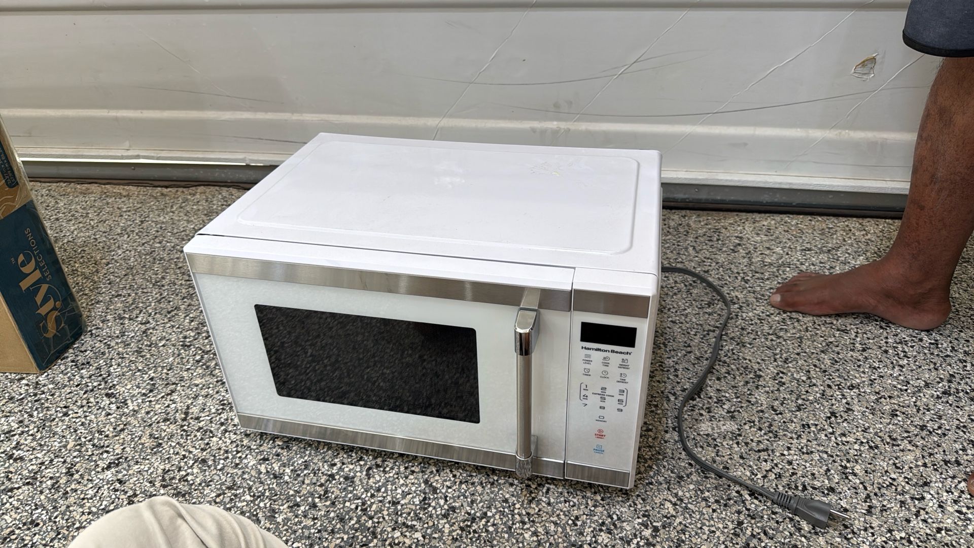Hamilton Beach - Microwave
