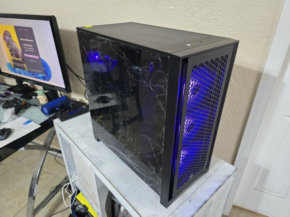Gaming PC Intel i9 & RTX 5070
