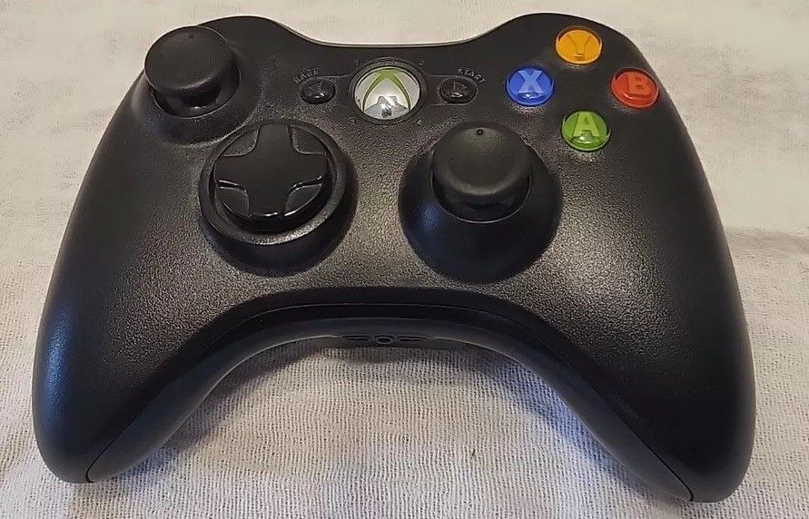 XBOX 360 WIRELESS CONTROLLER 