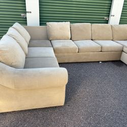 Large Living Spaces Sectional