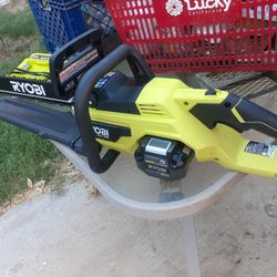 Brand New 18 In Chainsaw Cordless 40 Volt Ryobi