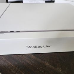 15-inch MacBook Air in Silver with M5 chip