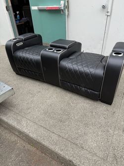 Love seat ( no back)
