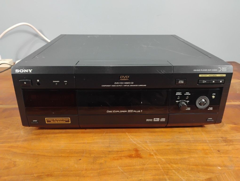 Sony 300 DVD / CD Player / Carousel Changer