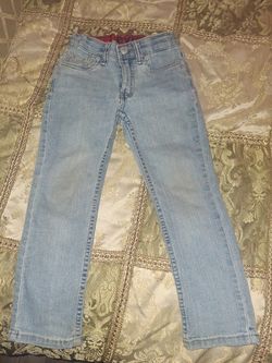 Levi's jeans , almost new kids size 6