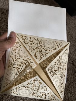 500 Empty decorative wedding invitations