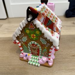 2024 Disneyland Christmas Gingerbread House Popcorn Bucket