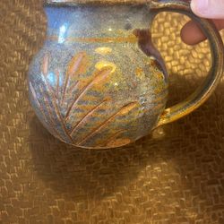 Pottery Mug 