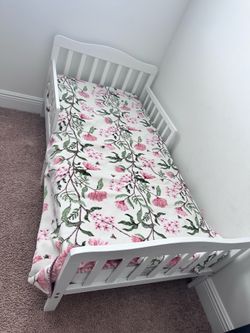 Camita de niños y colchón