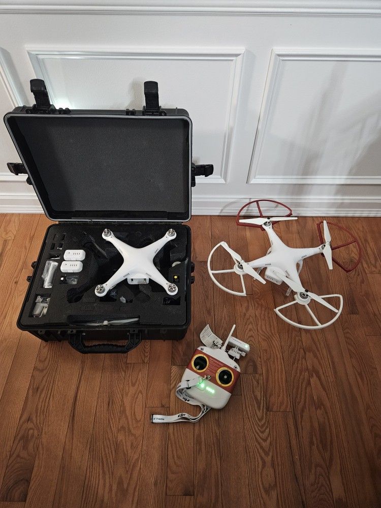 Mint Condition DJI Phantom 2 Vision Plus Drone