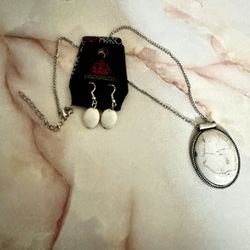 Paparazzi White Pendant Necklace And Earrings Set 