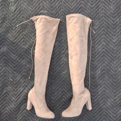 Suede boots size 10