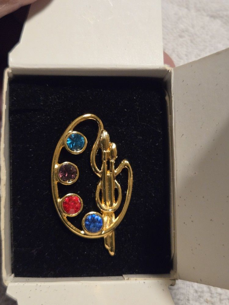 Avon Painters Pallet Broche
