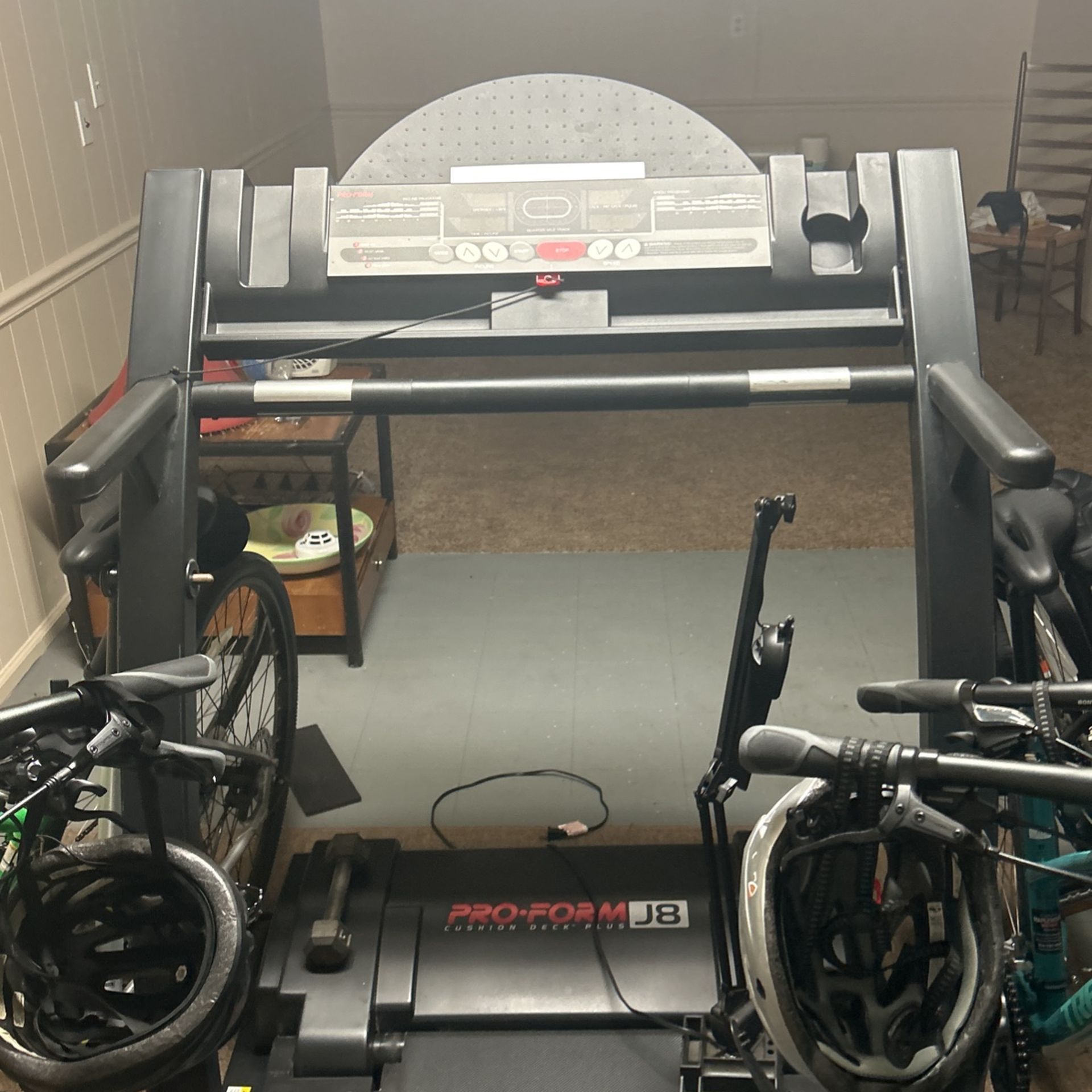 PRO FORM treadmill. Needs a Belt