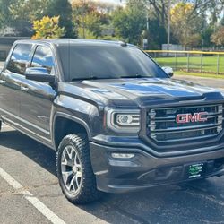 2016 GMC Sierra 1500 SLE Crew Cab – 4WD
