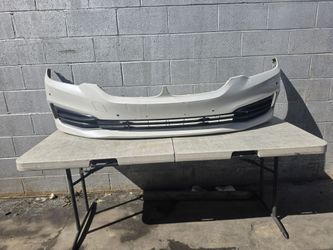 Front bumper grille 5-series 530i 530e 540i bmw 2017 2018 2019 2020