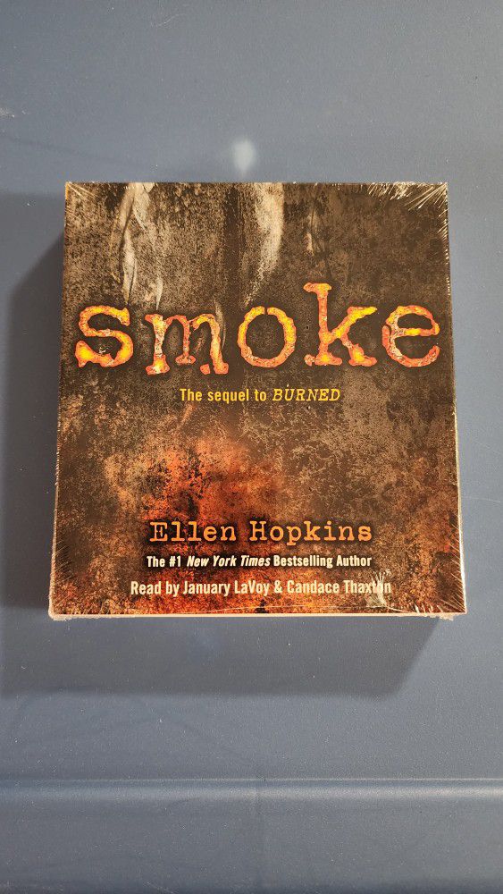 Smoke (Unabridged) 7-Disc Audio Book (BRAND NEW)