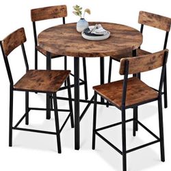 Set of 4 dining chairs/( no table)