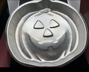 Jack-O-Lantern Aluminum Cake Pan