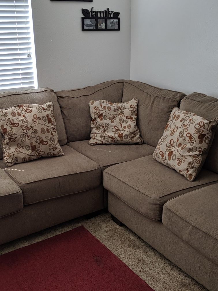 Sectional couch