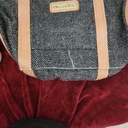 Oscar De La Renta Luggage Set