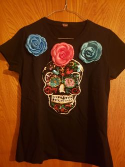 La Catrina T-shirt  Size S/M