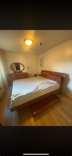 4 Piece Bedroom Set GONE ASAP