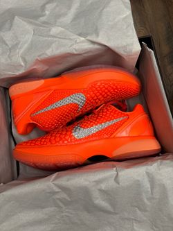 Kobe 6 protro orange size 8.5
