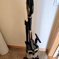 Shark vaccuum & Bissell Turboclean DualPro Pet Carpet Cleaner (shampoos carpet, so carpets look new). Have only had these for 2 years.