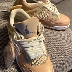 Air Jordan Retro 4 
