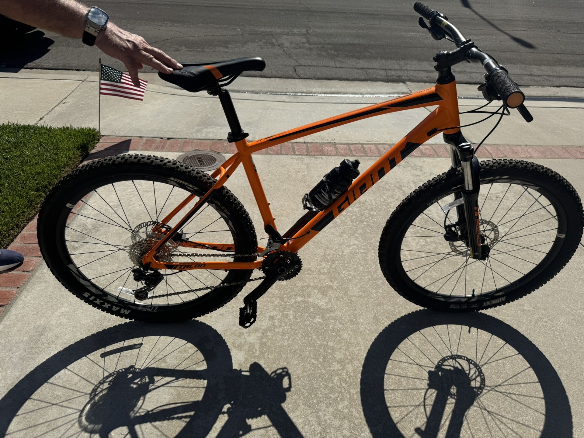 Giant Talon Mountain Bike