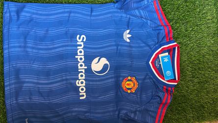 MANCHESTER UNITED HOME 26/27