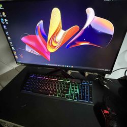 Gaming PC ENTIRE SETUP $1350