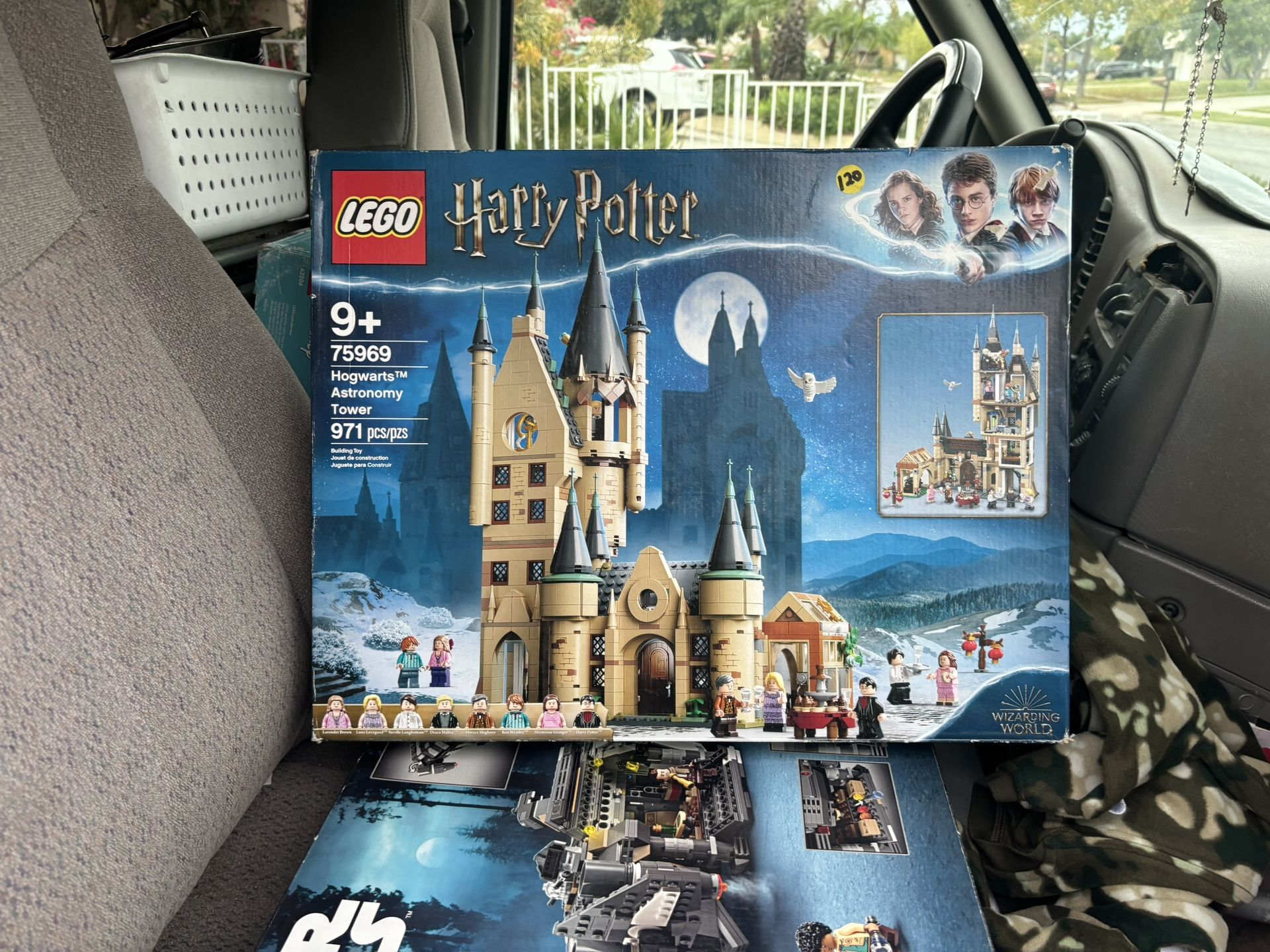LEGO Harry Potter Castle