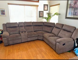 Recliner couch