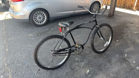 Schwinn cruiser