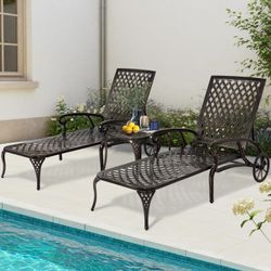 HOMEFUN Chaise Lounge Chair Outdoor, Poolside Lounger Set of 2 and 1 End Table - Cast Aluminum Tanning Chairs with Adjustable Backrest and Moveable Wh