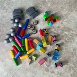 Tegu Magnetic Wooden Educational Blocks