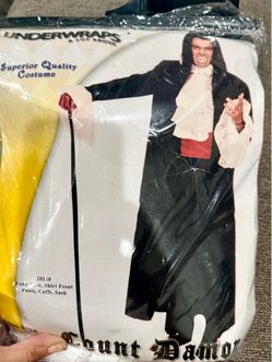 Count Damon Vampire Halloween Costume
