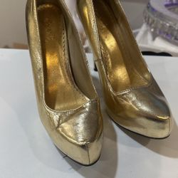 Qupid Gold High Heels Ladies Size 8 