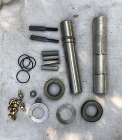 Fleetrite King pin. Set. Fak5454