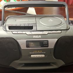 RCA CD player and Radio