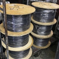 Fiber Optic Cable 5000 Ft Rolls. 4 Strand  MPN: DX004DSLX9KR  plenum riser  single mode  indoor or outdoor  tight buffer  OCC DX OFNR rated  OS2 9/125