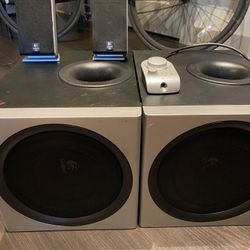 Logitech Z-2300 Computer Speakers & Subwoofer Audio Wired Remote 