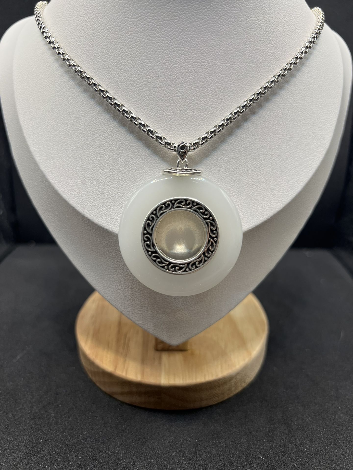 Big Round White Jade Silver Chain Necklace