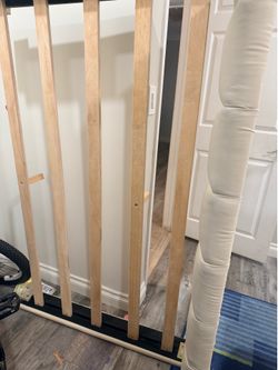 Queen bed polyester with mattress