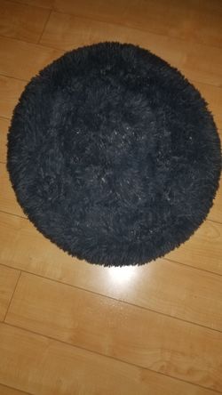 Fluffy cat bed