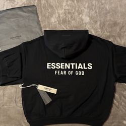 NEW Fear of God Essentials Black Hoodie (Size XS, XL) 100% Authentic✅