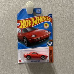 Hot Wheels 1983 Porsche 928S – New for 2025 – Muscle Mania Series – Rare Diecast – New Sealed