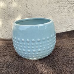 Round Dotted Green Flower Pot.